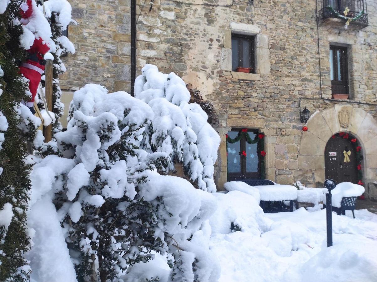 Maison d'hôtes Casa Rural Laguarta - Restaurante Extérieur photo