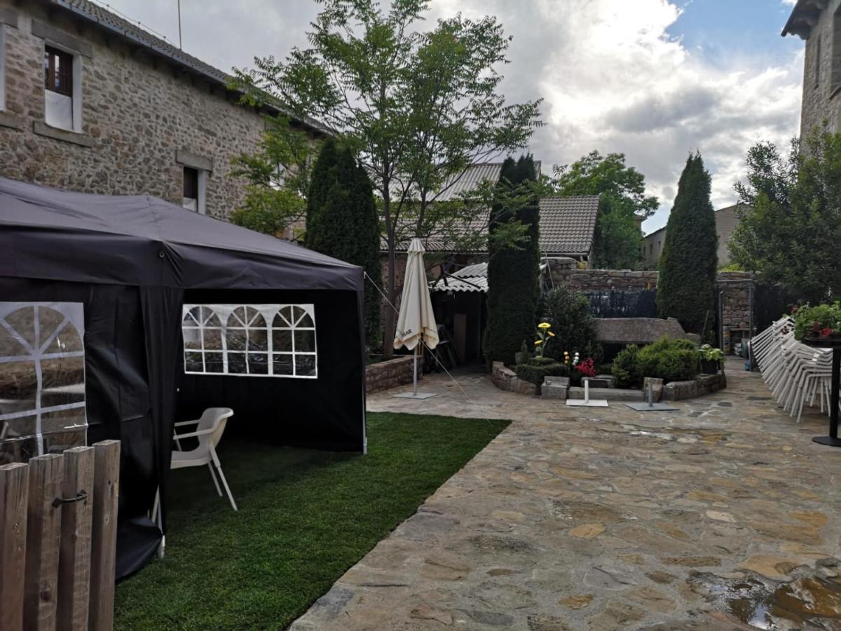 Maison d'hôtes Casa Rural Laguarta - Restaurante Extérieur photo