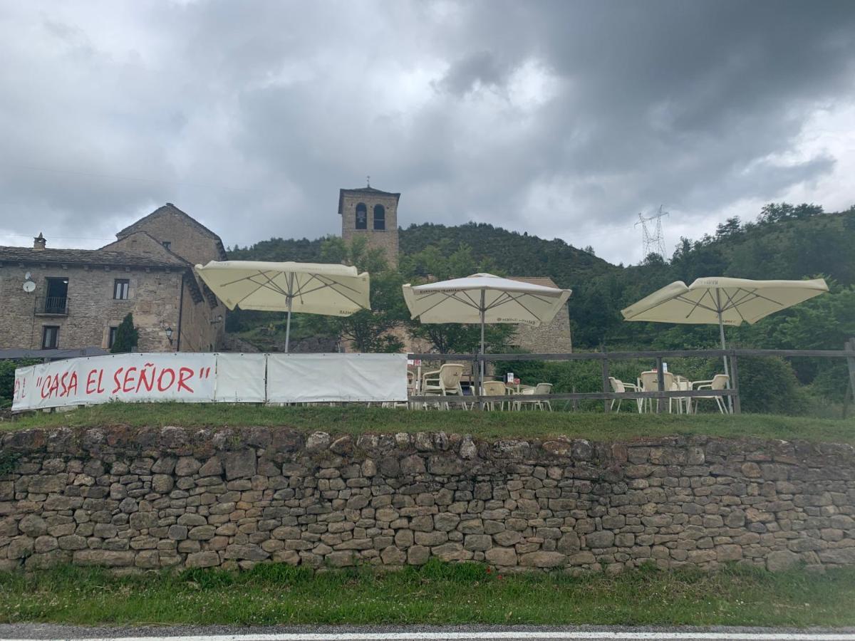 Maison d'hôtes Casa Rural Laguarta - Restaurante Extérieur photo